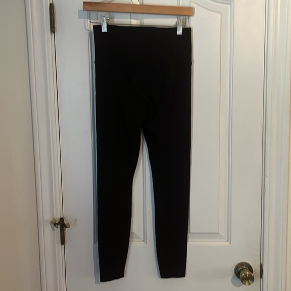 Athleta | Elation High Rise Ribbed Legging Medium Yoga Dance Workout Activewear - Picture 6 of 12